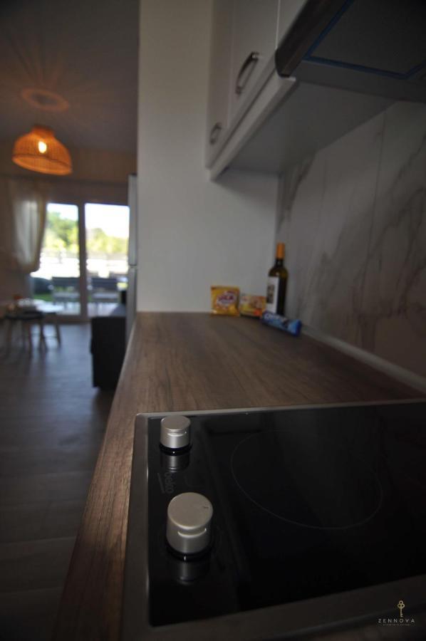 Zennova #24, Flow Nikiti Family Apt Exterior photo